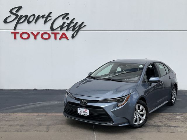 Blueprint 2025 Toyota Corolla LE FWD Sedan Front-Wheel Drive Continuously Variable Transmission