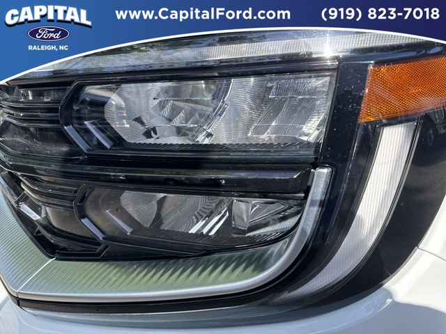 Certified Used 2025 Oxford White Ford Platinum image 11