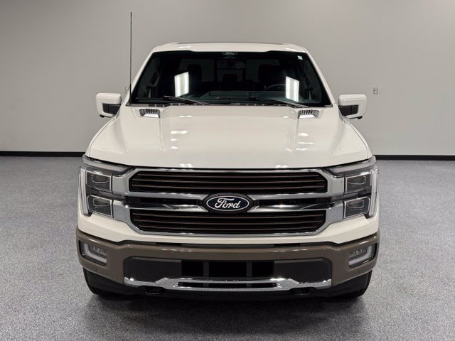 Used 2025 White Ford King Ranch image 3