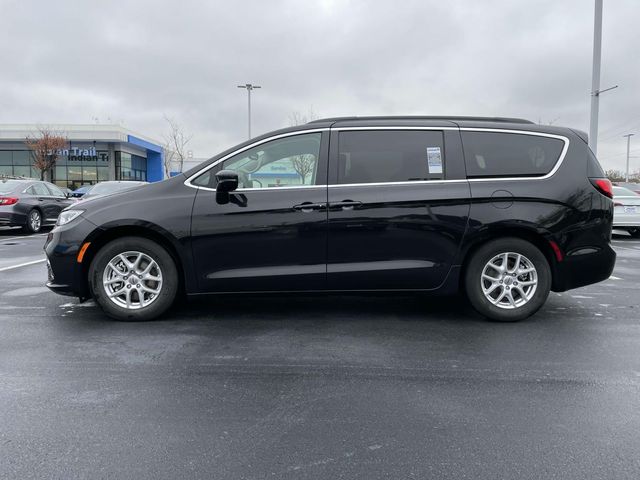 2022 Chrysler Pacifica Touring L 7