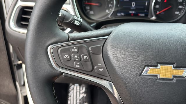 Used 2024 White Chevrolet LT image 22
