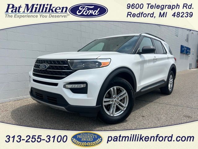 White Metallic 2023 Ford Explorer SUV / Crossover All-Wheel Drive Automatic