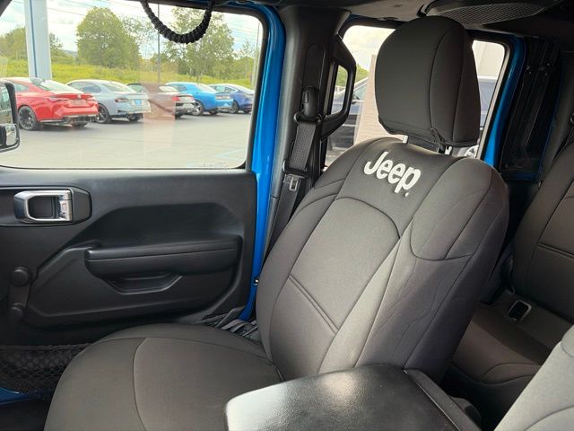 2022 Jeep Gladiator Sport Blue at Auto Express Mitsubishi