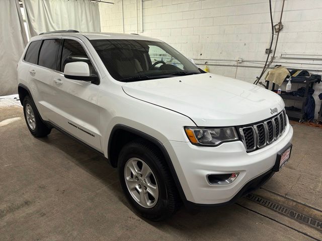 Bright White Clearcoat 2017 Jeep Grand Cherokee SUV / Crossover 4X2 8-Speed Automatic