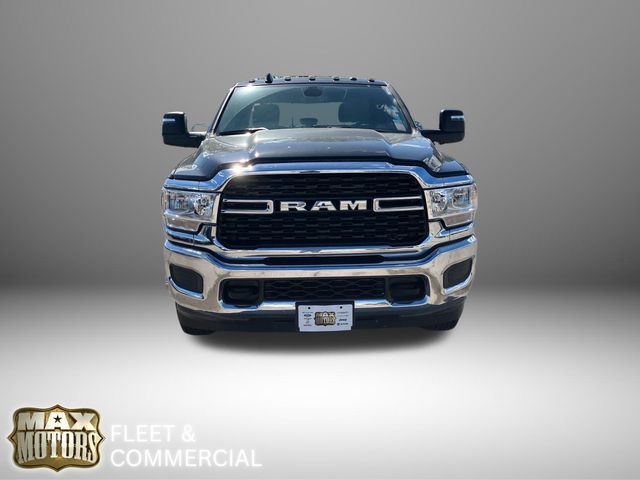 2023 Ram 3500 SLT 2