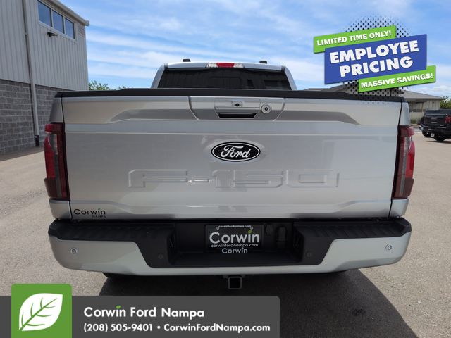 View vehicle photo 4