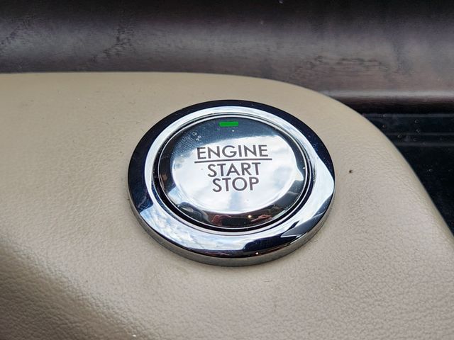 2021 Lincoln Aviator Reserve White at Bayshore Chrysler Jeep Dodge Ram