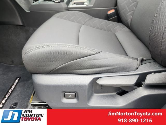 2025 Toyota Tacoma SR5 Double Cab photo 17
