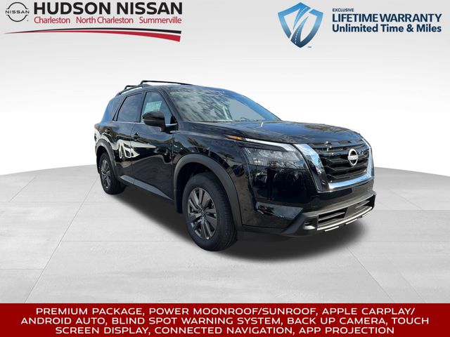 2025 Super Black Nissan Pathfinder SV SUV