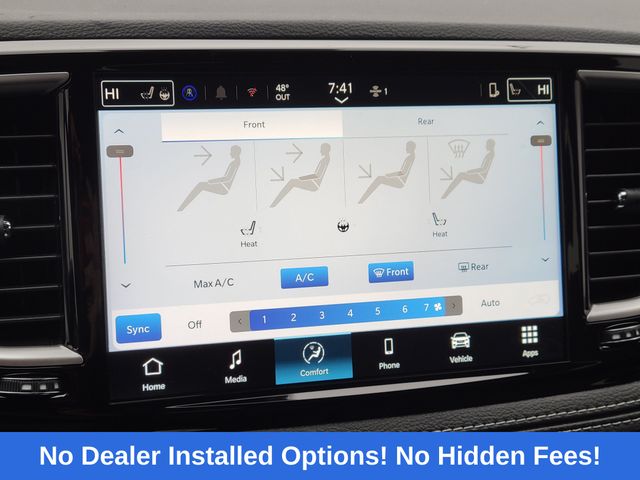 2026 Chrysler Pacifica Select White at Mac Haik CDJR North Houston