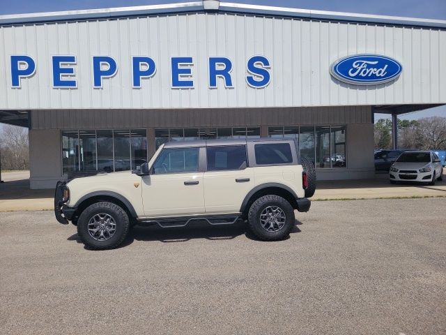 2025 Ford Bronco Badlands 4-Door 4WD