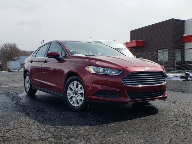 2013 Ford Fusion S