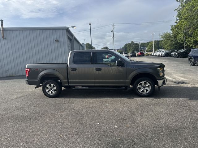 Used 2017 Gray Ford XLT image 4