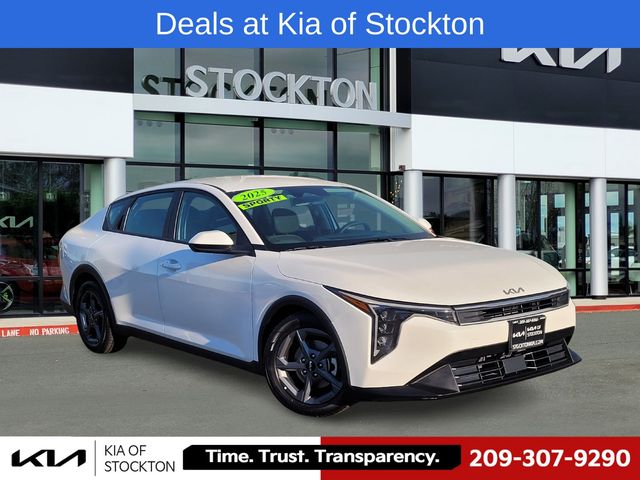 2025 Kia K4 LX, LXS