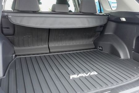 new 2025 Toyota RAV4 car