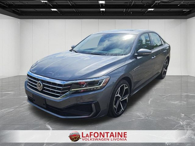 2021 Volkswagen Passat 2.0T R-Line