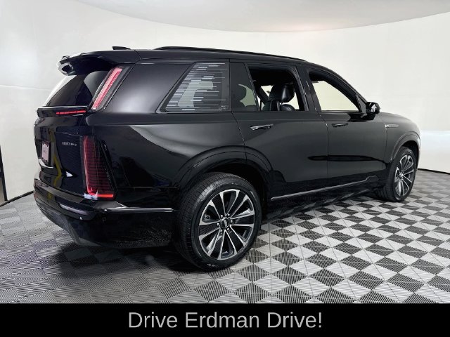 Used 2026 Cadillac VISTIQ SUV