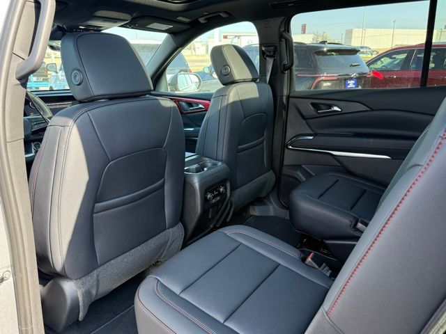 new 2026 Chevrolet Traverse car, priced at $53,620