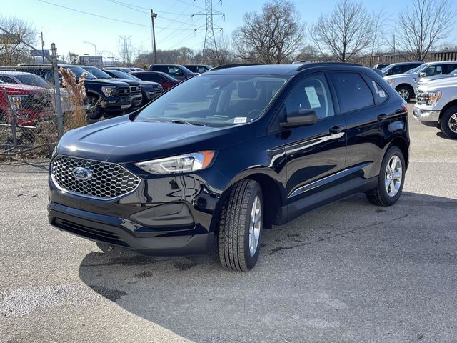 2024 Ford Edge SE 3