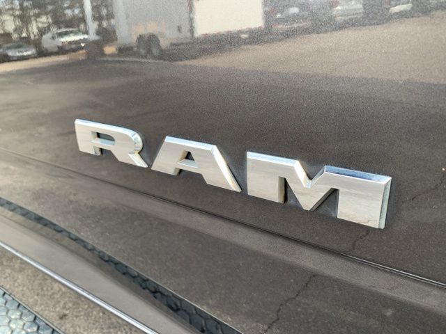 2022 RAM 3500 Laramie photo