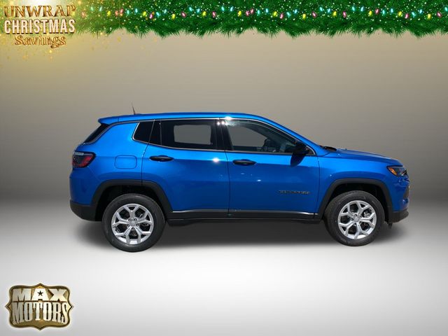 2024 Jeep Compass Sport 12