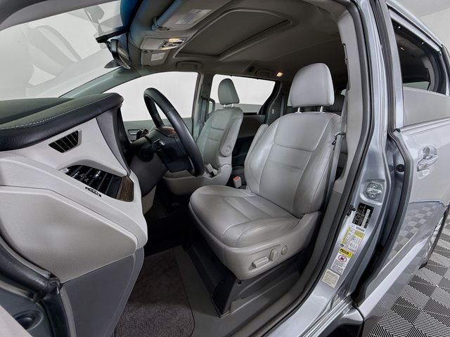 Used 2016 Toyota Sienna Van
