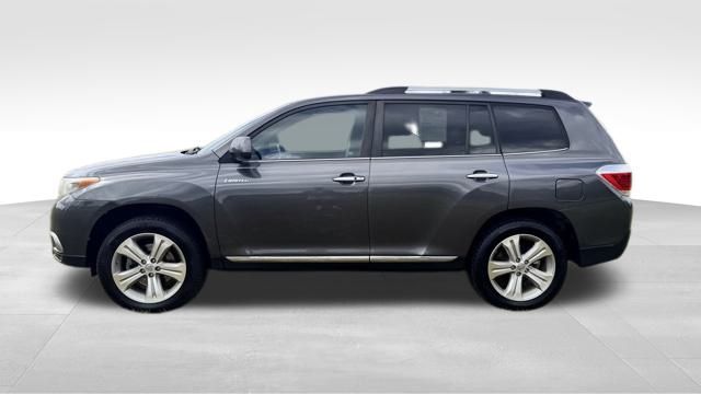 used 2012 Toyota Highlander car, priced at $5,000