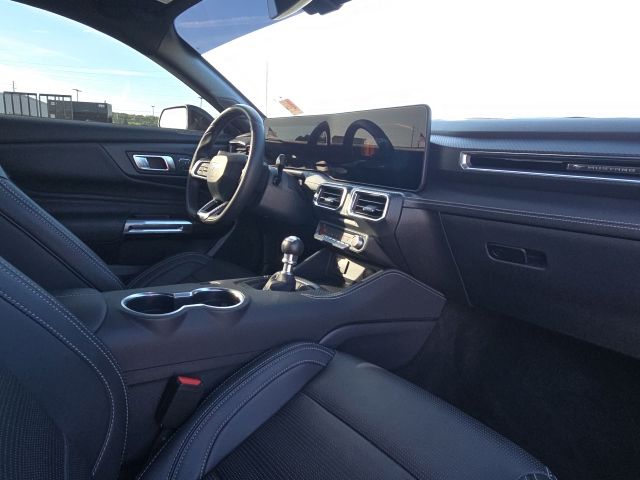 2025 Ford Mustang GT Premium:46379A