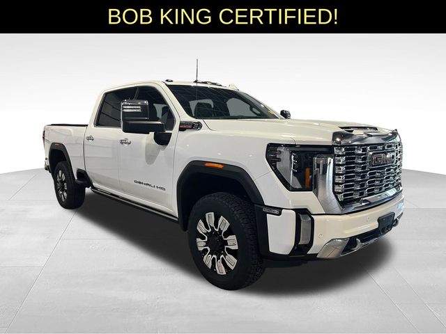 Summit White 2024 GMC Sierra 2500HD Denali Crew Cab 4WD Pickup Truck Four-Wheel Drive Automatic