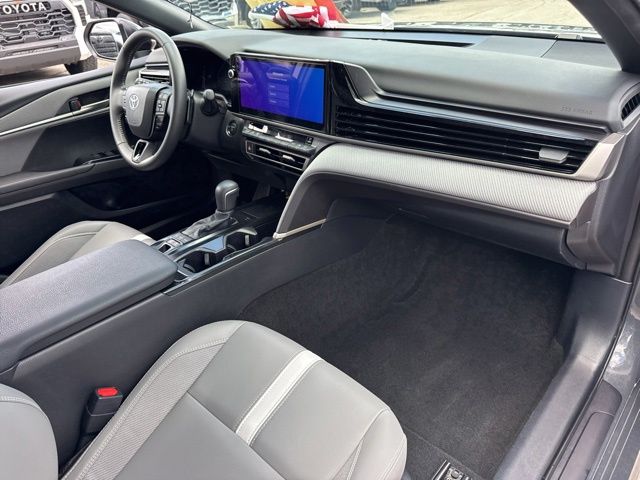 2025 Toyota Camry foto 16