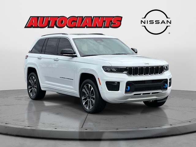 Bright White Clearcoat 2023 Jeep Grand Cherokee 4xe Overland 4WD SUV / Crossover Four-Wheel Drive 8-Speed Automatic