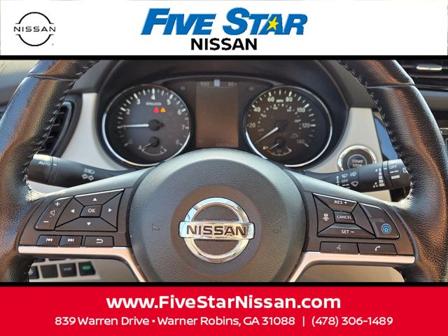 Used 2021 Blue Nissan SL image 24