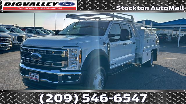 Oxford White 2026 Ford F-550 Super Duty Chassis Pickup Truck Four-Wheel Drive Automatic