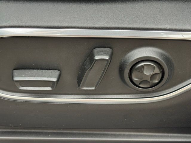 2023 Jeep Wagoneer Series II - Photo 25