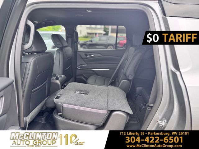 2025 Sterling Gray Metallic Chevrolet Traverse LT AWD SUV