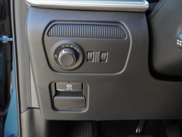 New 2026 Jeep Grand Wagoneer SUV
