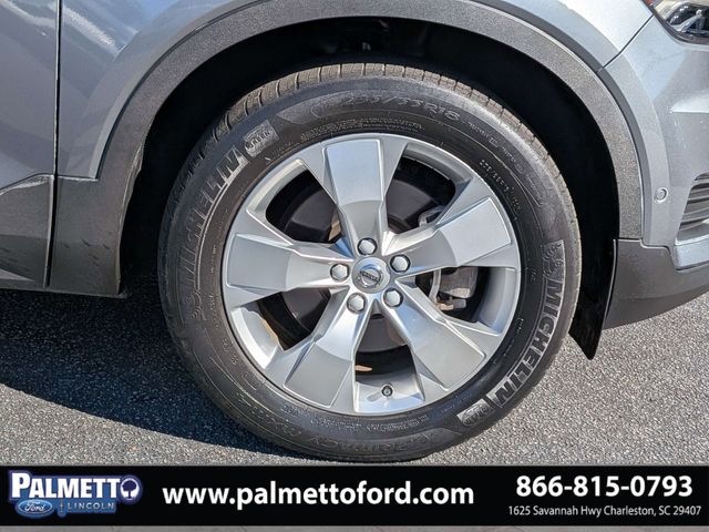 used 2019 Volvo XC40 car, priced at $22,998