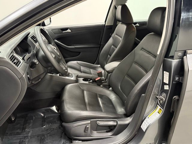 2014 Volkswagen Jetta SE PZEV photo