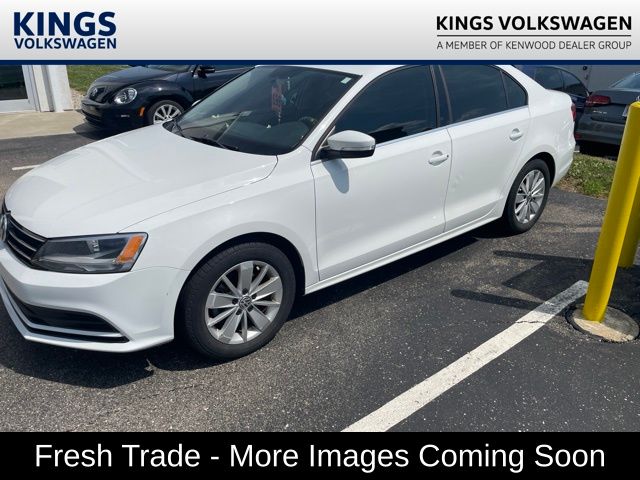 Pure White 2015 Volkswagen Jetta Sedan Front-Wheel Drive 6-Speed Automatic