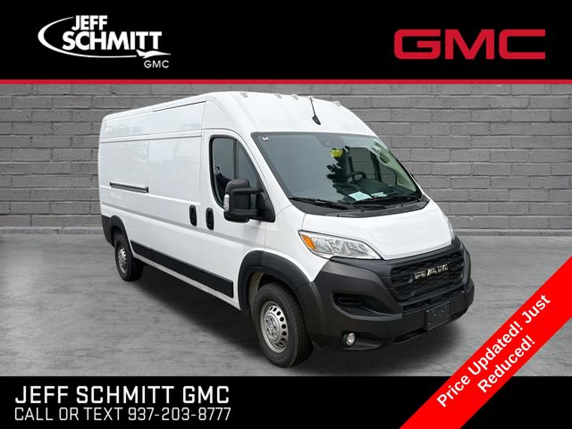 Bright White Clearcoat 2025 RAM ProMaster Van  9-Speed Automatic