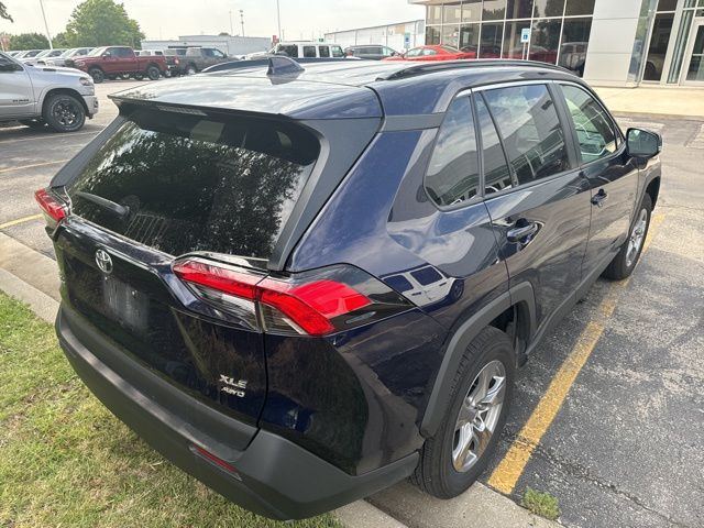 2024 Toyota RAV4 XLE 3