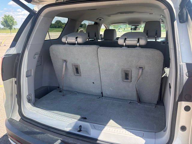 2017 GMC Acadia SLE-2