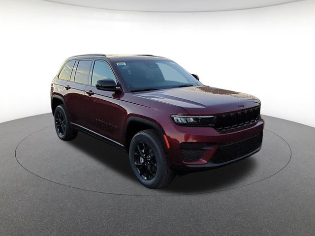 new 2025 Jeep Grand Cherokee car, priced at $40,847