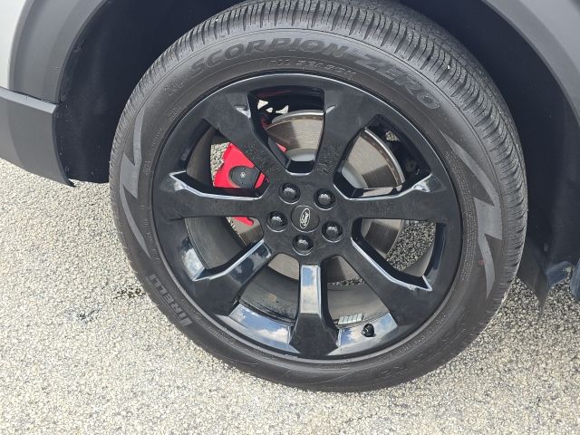 2024 Ford Explorer ST:168393B1A