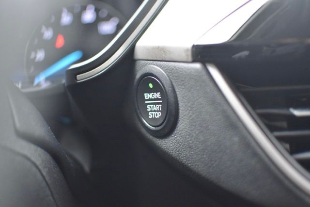 Used 2022 Ford Escape Hybrid SE 4D Sport Utility