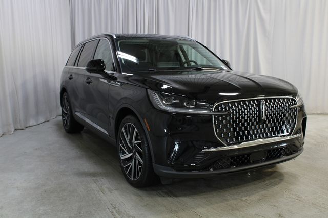 New 2026 Black Lincoln Reserve image 38