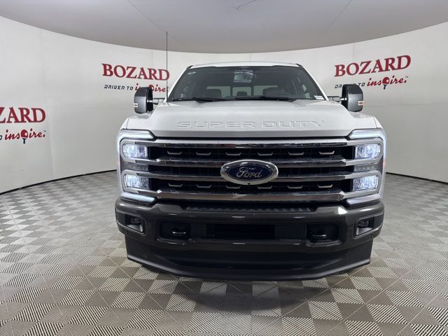2025 Star White Metallic Tri-Coat Ford Super Duty F-250 SRW King Ranch 4X4 Truck