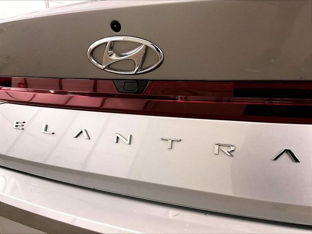 2023 Hyundai Elantra SEL Silver at Bob Ruth Ford