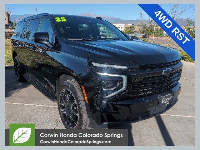 Black 2025 Chevrolet Suburban RST 4WD SUV / Crossover Four-Wheel Drive