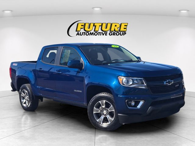 Pacific Blue Metallic 2019 Chevrolet Colorado Z71 Crew Cab 4WD Pickup Truck Four-Wheel Drive 8-Speed Automatic